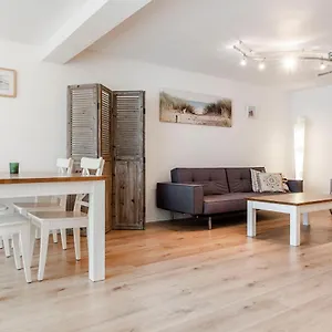 Amsterdam Apartment