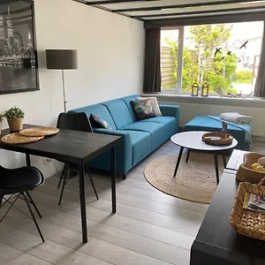 Noa's Place Apartment
